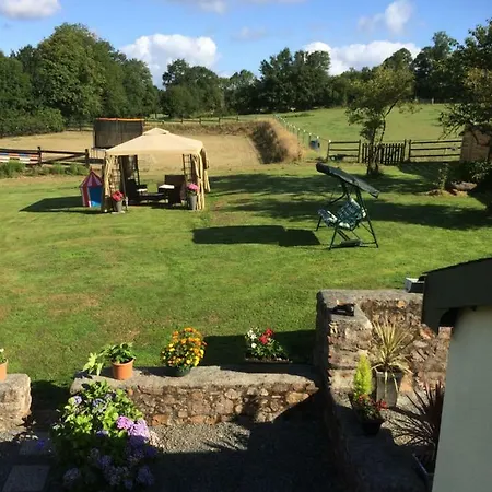 Gites Du Pont Normandy Gavray-sur-Sienne